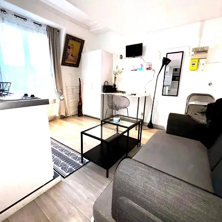 Joli Cocon Montmartre Appartement Parijs